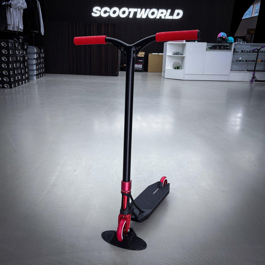Striker Ethic Pande Custom Build - Black/Red-ScootWorld.dk