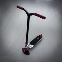 Striker Ethic Silver/Red 500 Custom Build - Black/Red-ScootWorld.dk