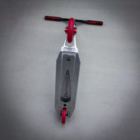 Striker Ethic Silver/Red 460 Custom Build - Black/Red-ScootWorld.dk