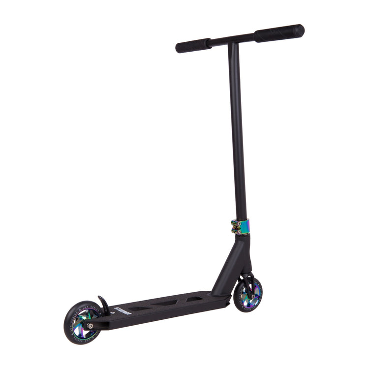 Striker Essential Trottinette Freestyle - Black/Rainbow