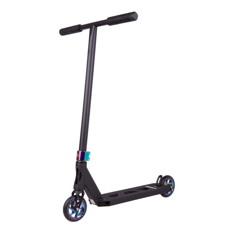 Striker Essential Trottinette Freestyle - Black/Rainbow